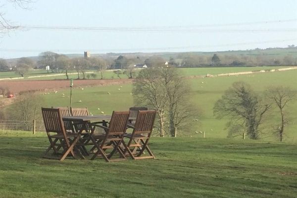 Hotel North Down Farm B&B (Wales)